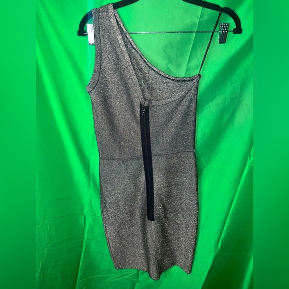 NWT L’Agence Gold Metallic One Shoulder Mini Dress size XS - Picture 3 of 5